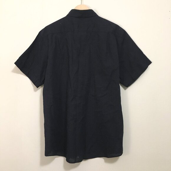 Izod Seaside Poplin 100% Cotton Button Down Shirt - Picture 2 of 15